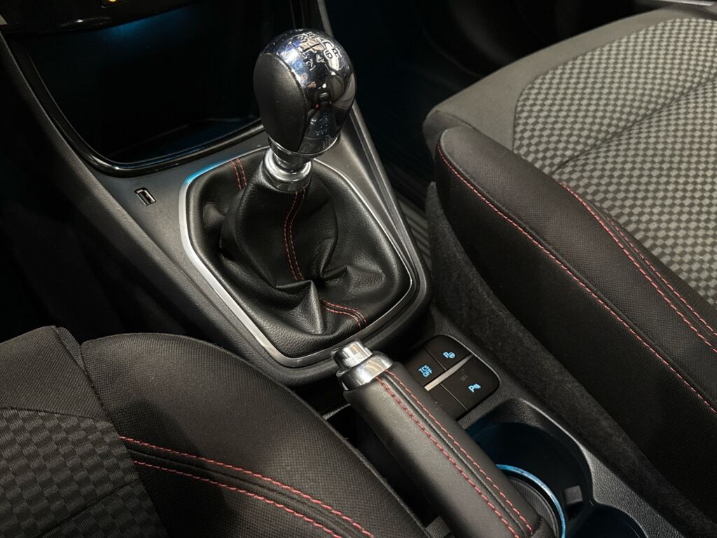 Ford Puma 2021 Harmaa