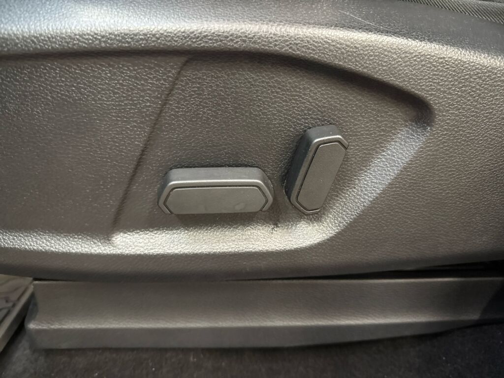 Ford Ranger 2021 Punainen