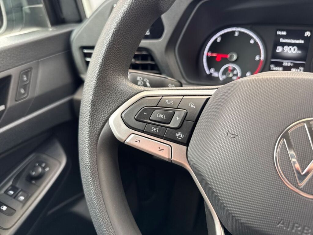 Volkswagen Caddy 2021 Musta
