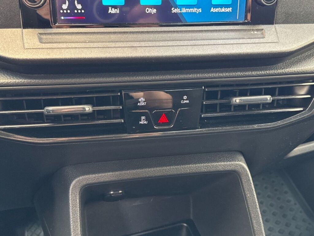 Volkswagen Caddy 2021 Musta