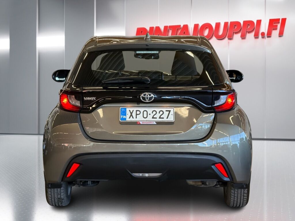 Toyota Yaris 2021 Ruskea (beige)