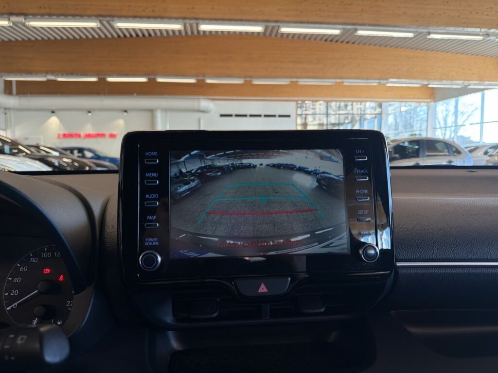 Toyota Yaris 2021 Ruskea (beige)