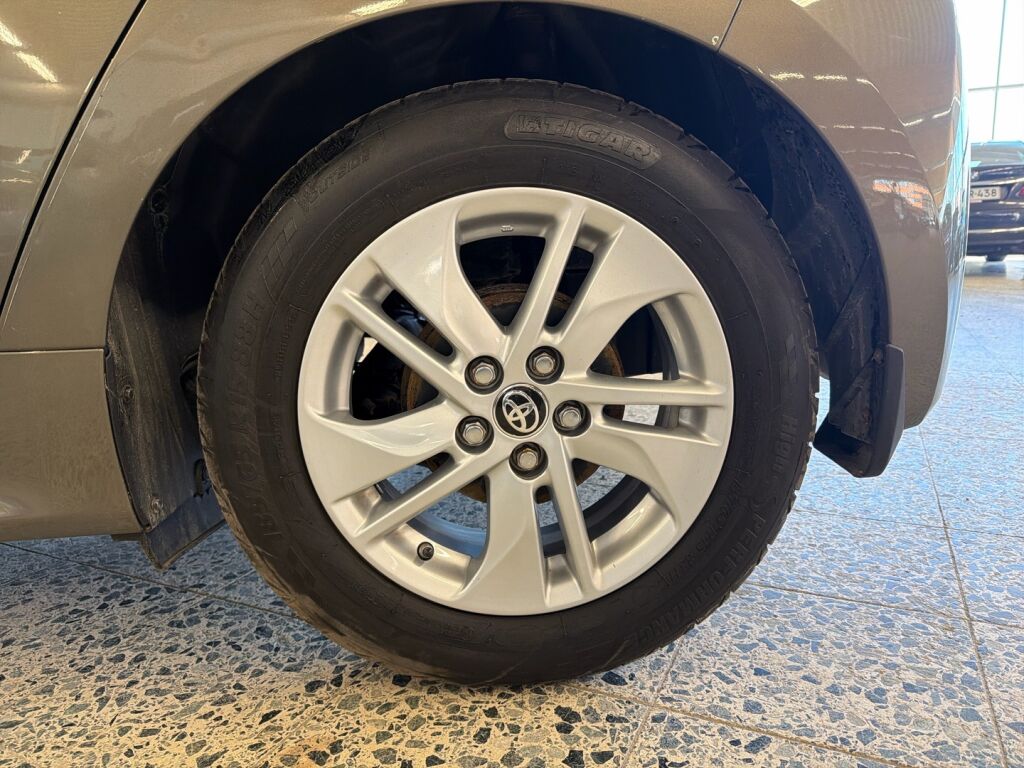 Toyota Yaris 2021 Ruskea (beige)