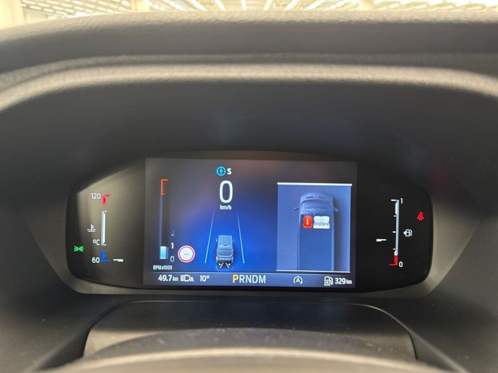 Ford Transit 2026 Valkoinen