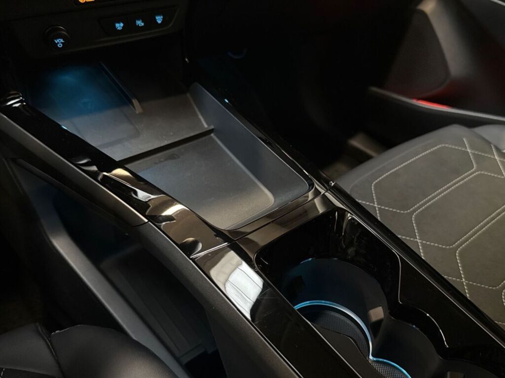 Ford Puma Gen-E 2026 Harmaa