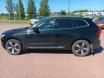 Volvo XC60 2023 Musta