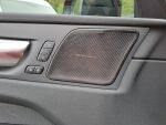 Volvo XC60 2023 Punainen