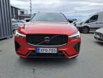Volvo XC60 2023 Punainen