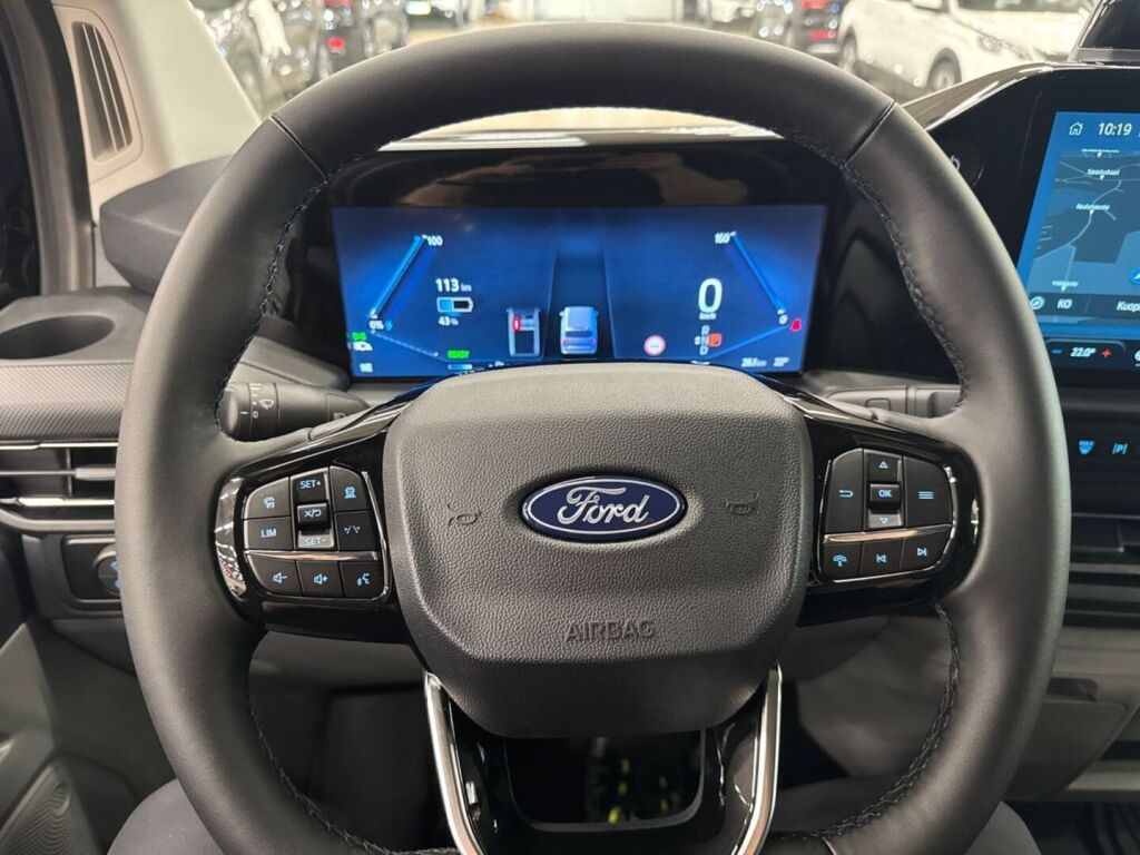 Ford Transit Custom 2026 Musta