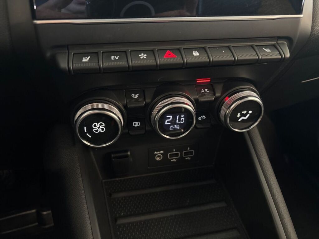 Renault Captur 2021 Punainen