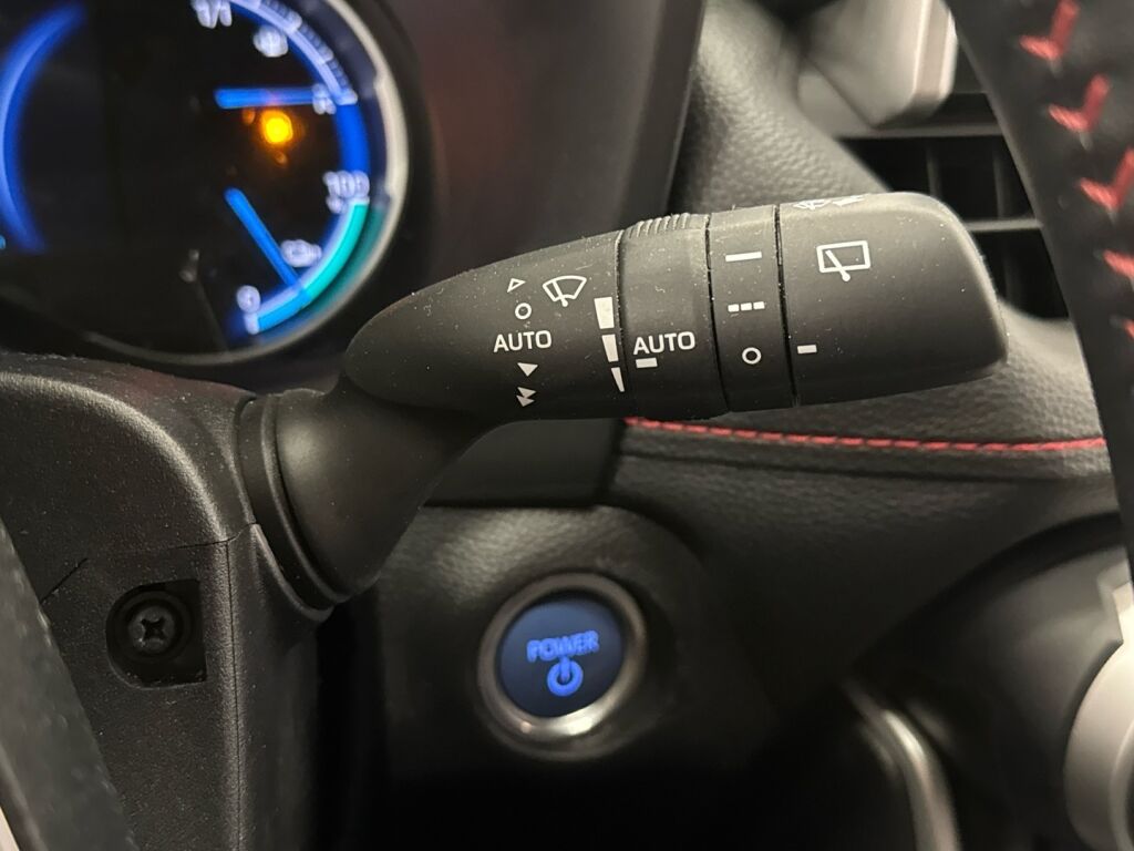 Toyota RAV4 Plug-in 2021 Musta