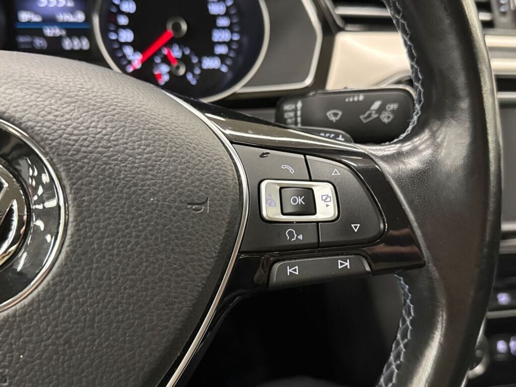 Volkswagen Passat 2017 Valkoinen