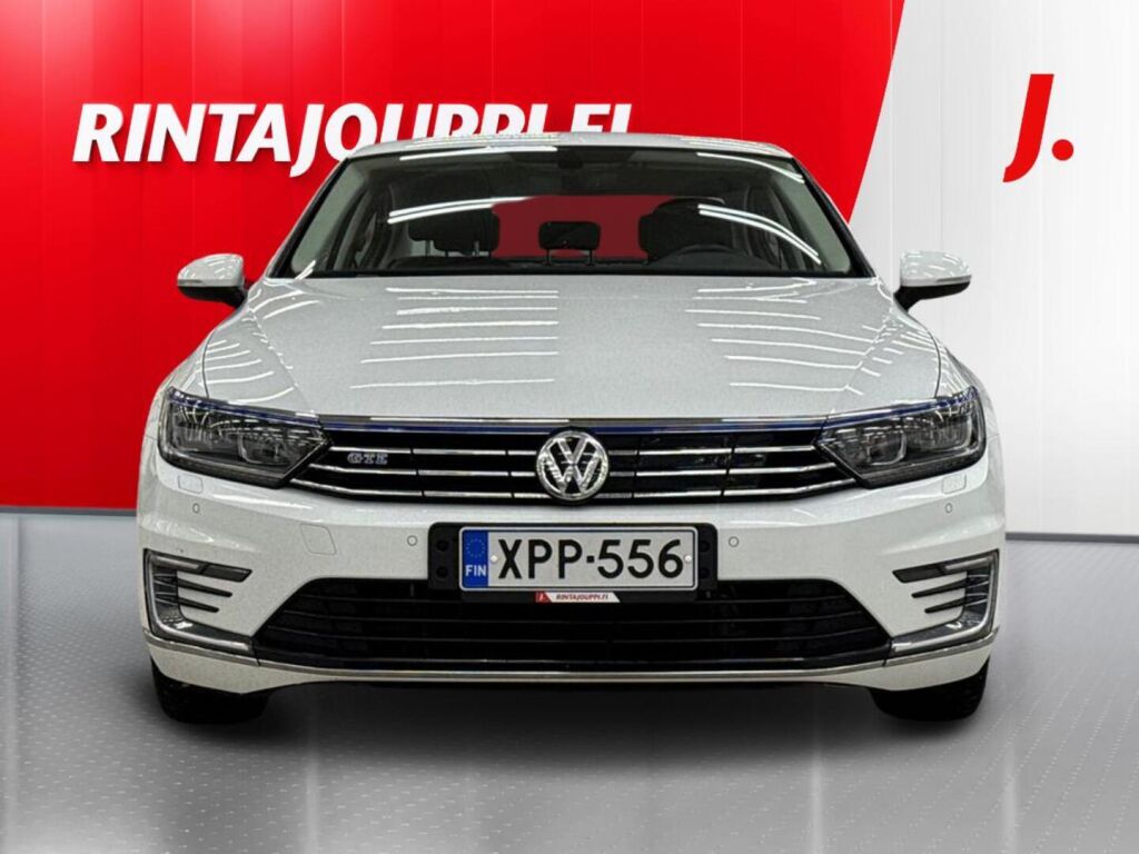 Volkswagen Passat 2017 Valkoinen