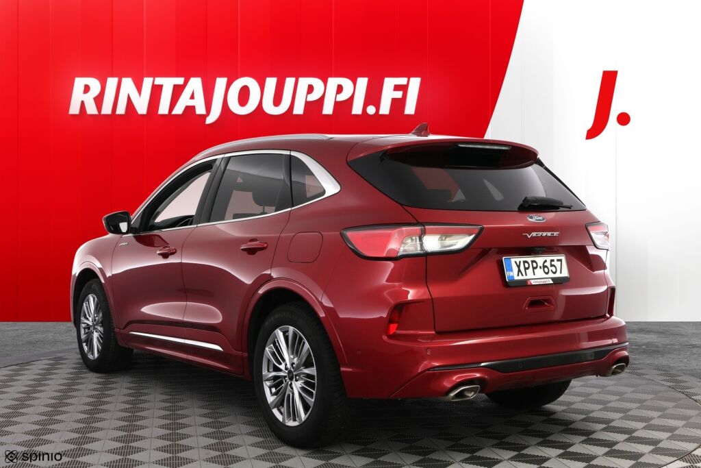 Ford Kuga 2021 Punainen