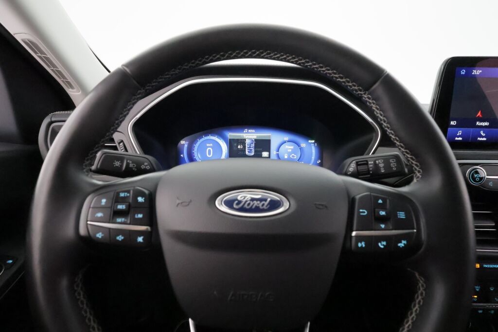 Ford Kuga 2021 Punainen