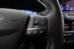 Ford Kuga 2021 Punainen