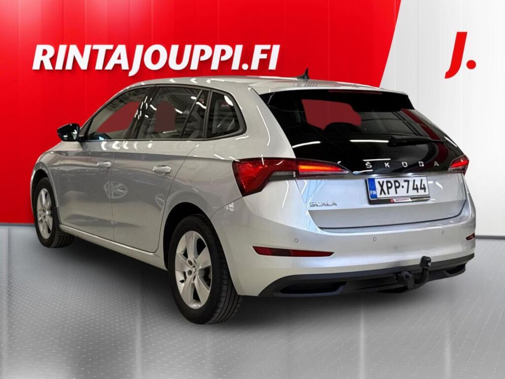 Skoda Scala 2021 Harmaa