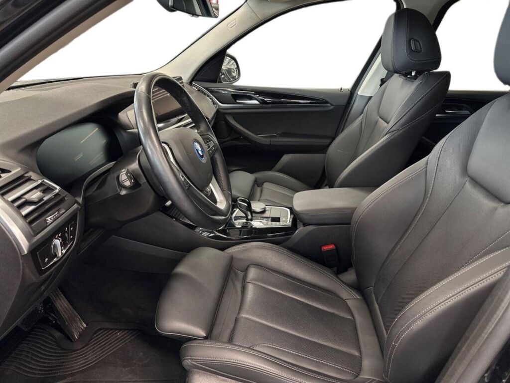 BMW X3 2022 Musta