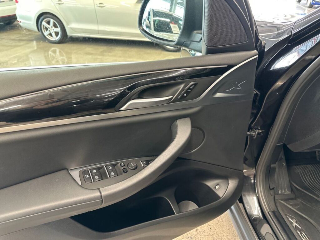 BMW X3 2022 Musta