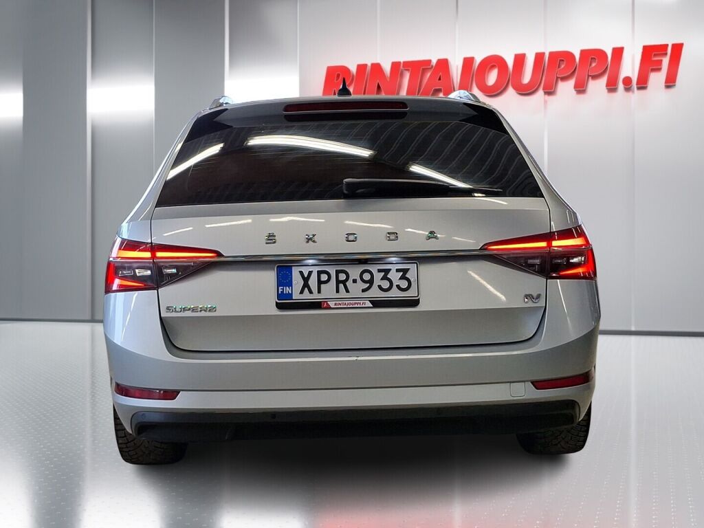 Skoda Superb 2021 Hopea