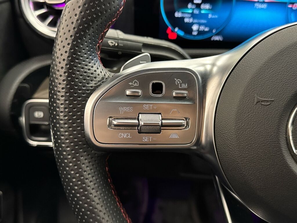 Mercedes-Benz A 2022 Musta