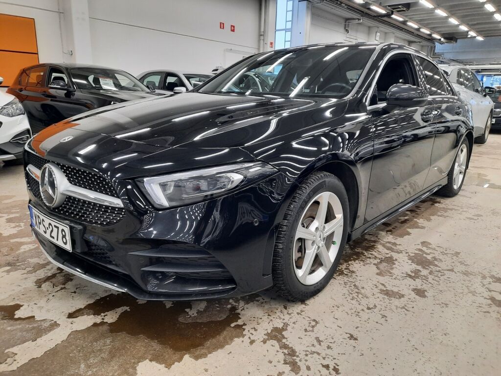 Mercedes-Benz A 2022 Musta