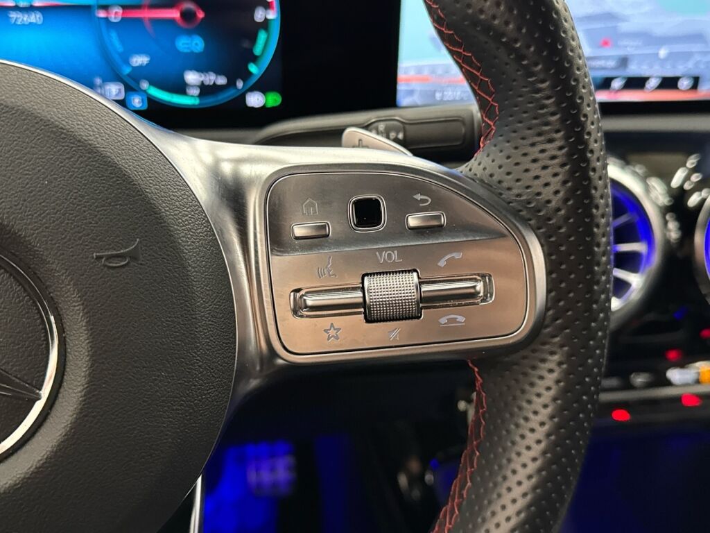 Mercedes-Benz A 2022 Musta