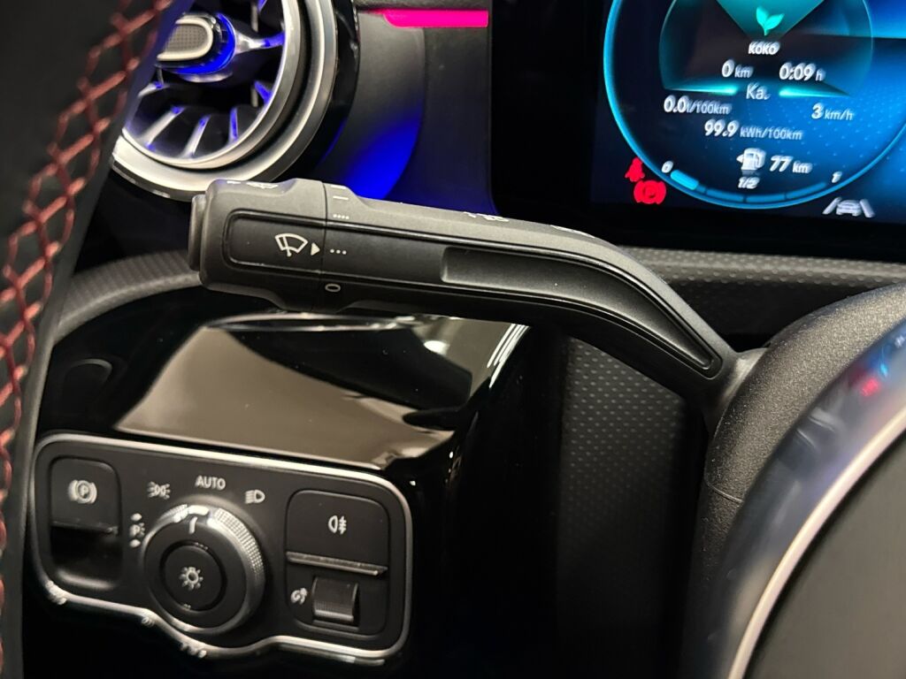 Mercedes-Benz A 2022 Musta