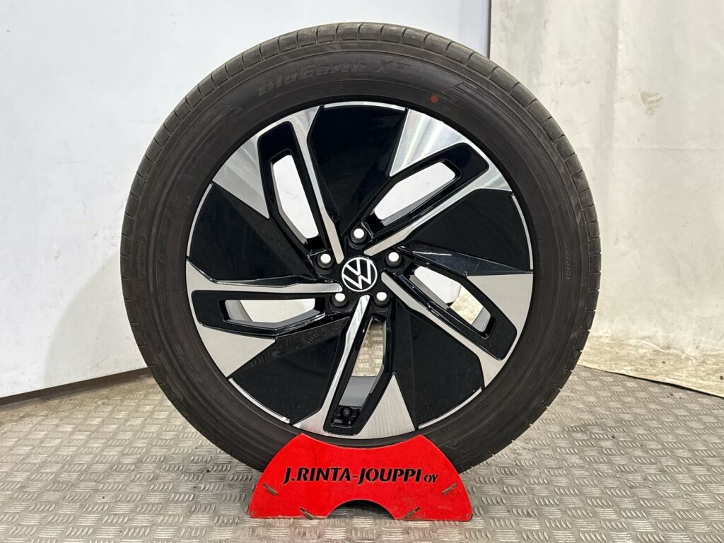 Volkswagen ID.4 2021 Harmaa