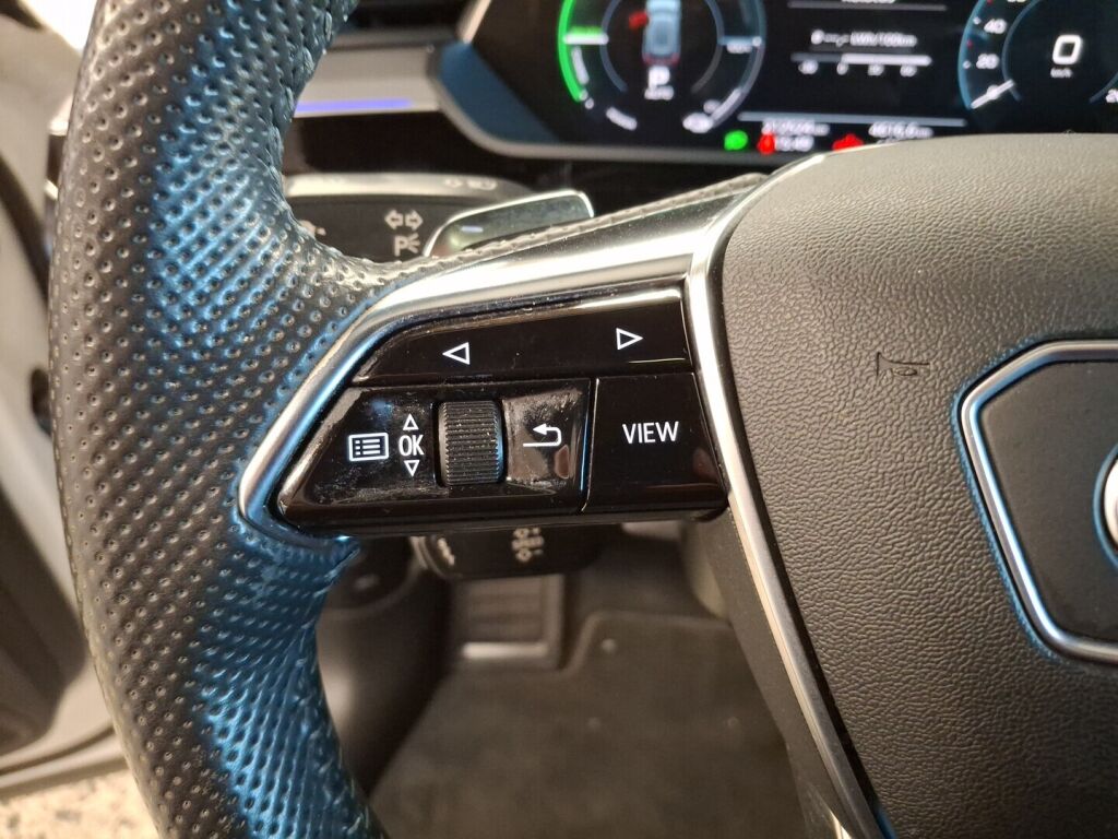 Audi e-tron 2020 Valkoinen