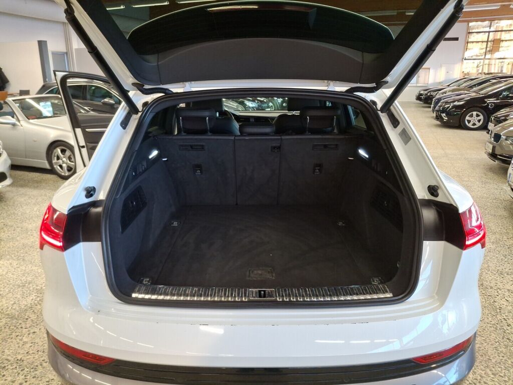 Audi e-tron 2020 Valkoinen