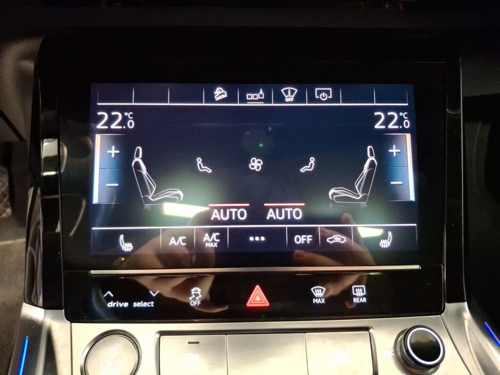 Audi e-tron 2020 Valkoinen