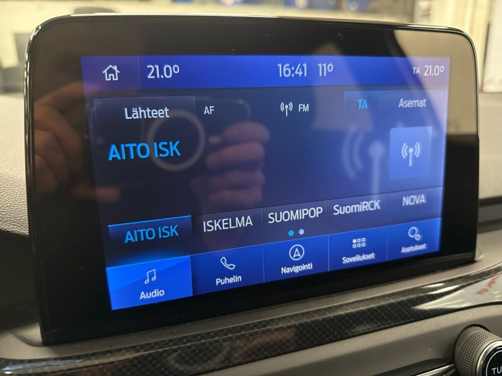 Ford Focus 2021 Valkoinen