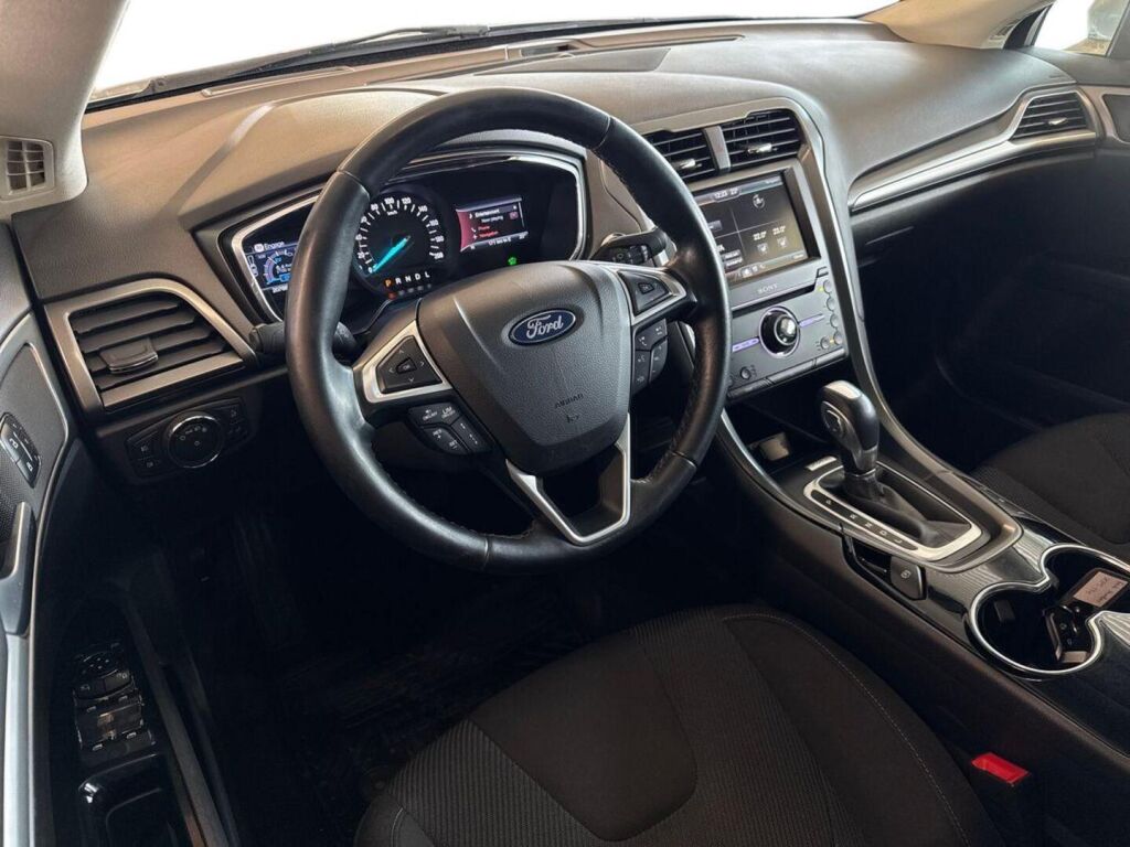 Ford Mondeo 2016 Hopea
