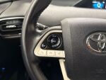 Toyota Prius 2019 Punainen