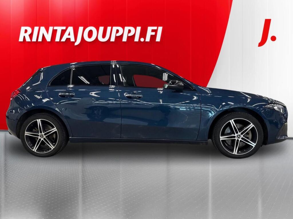 Mercedes-Benz A 2021 Sininen