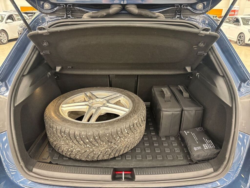 Mercedes-Benz A 2021 Sininen