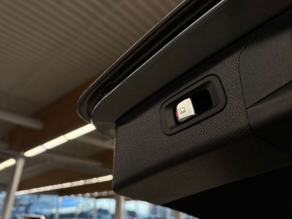 Mercedes-Benz E 2018 Harmaa