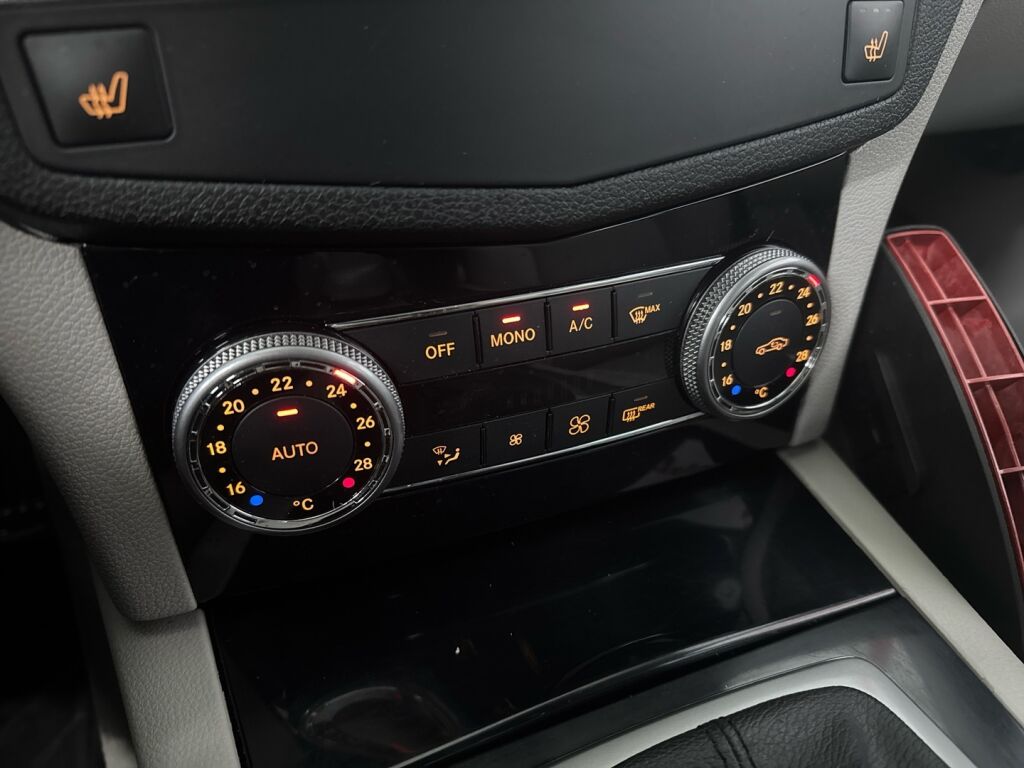 Mercedes-Benz C 2008 Valkoinen