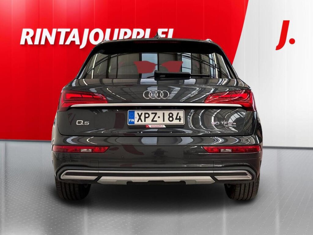 Audi Q5 2021 Harmaa