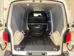 Volkswagen Transporter 2021 Valkoinen