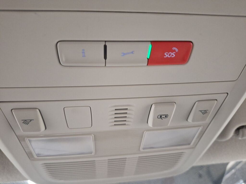 Volkswagen Transporter 2021 Valkoinen