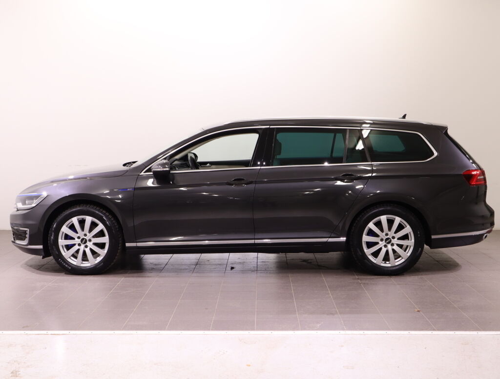 Volkswagen Passat 2018 Harmaa