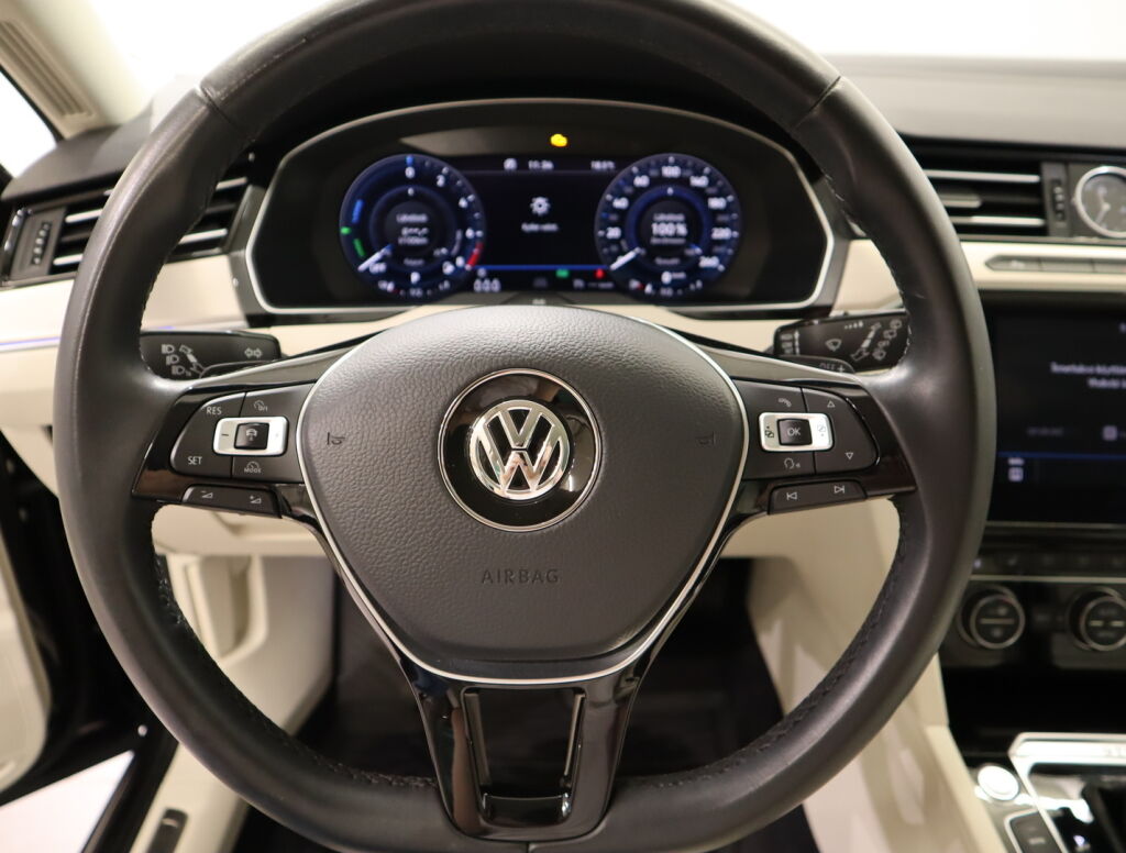 Volkswagen Passat 2018 Harmaa