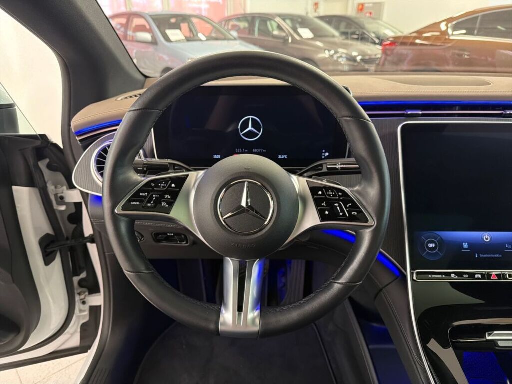 Mercedes-Benz EQE 2022 Valkoinen