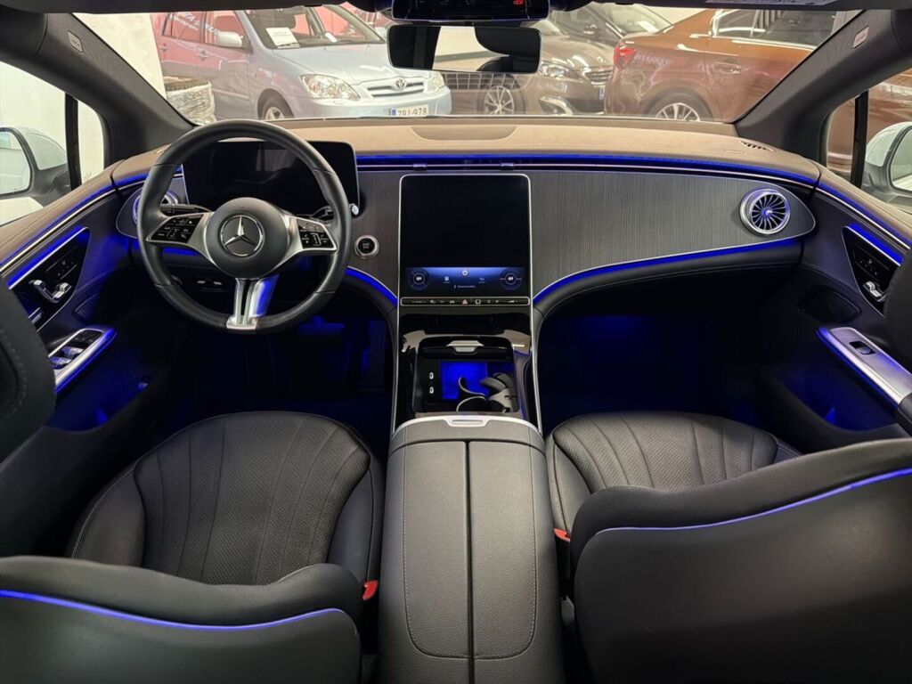 Mercedes-Benz EQE 2022 Valkoinen