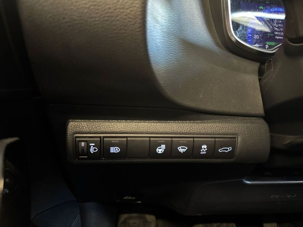 Toyota Corolla 2022 Ruskea (beige)
