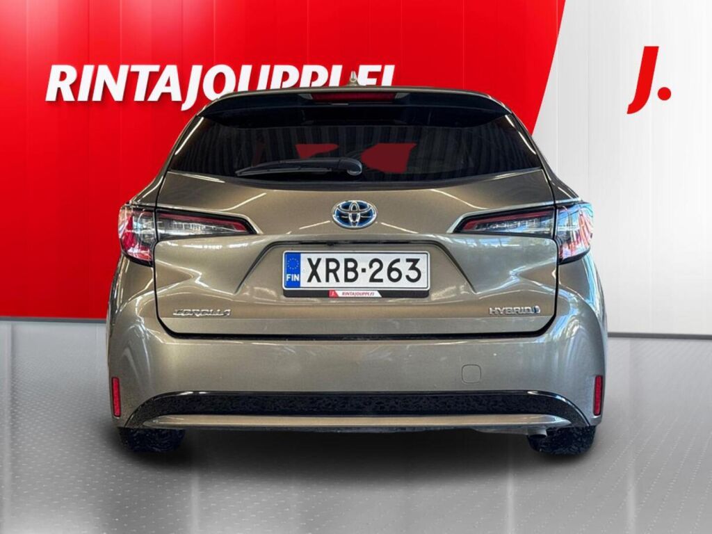 Toyota Corolla 2022 Ruskea (beige)