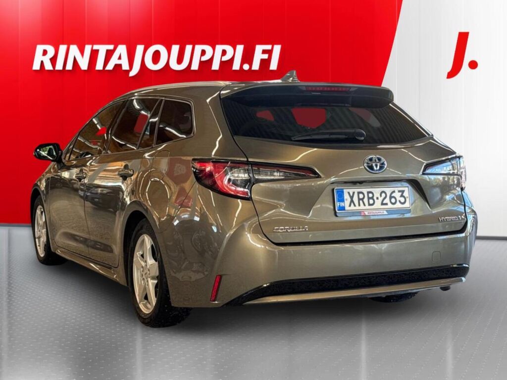 Toyota Corolla 2022 Ruskea (beige)