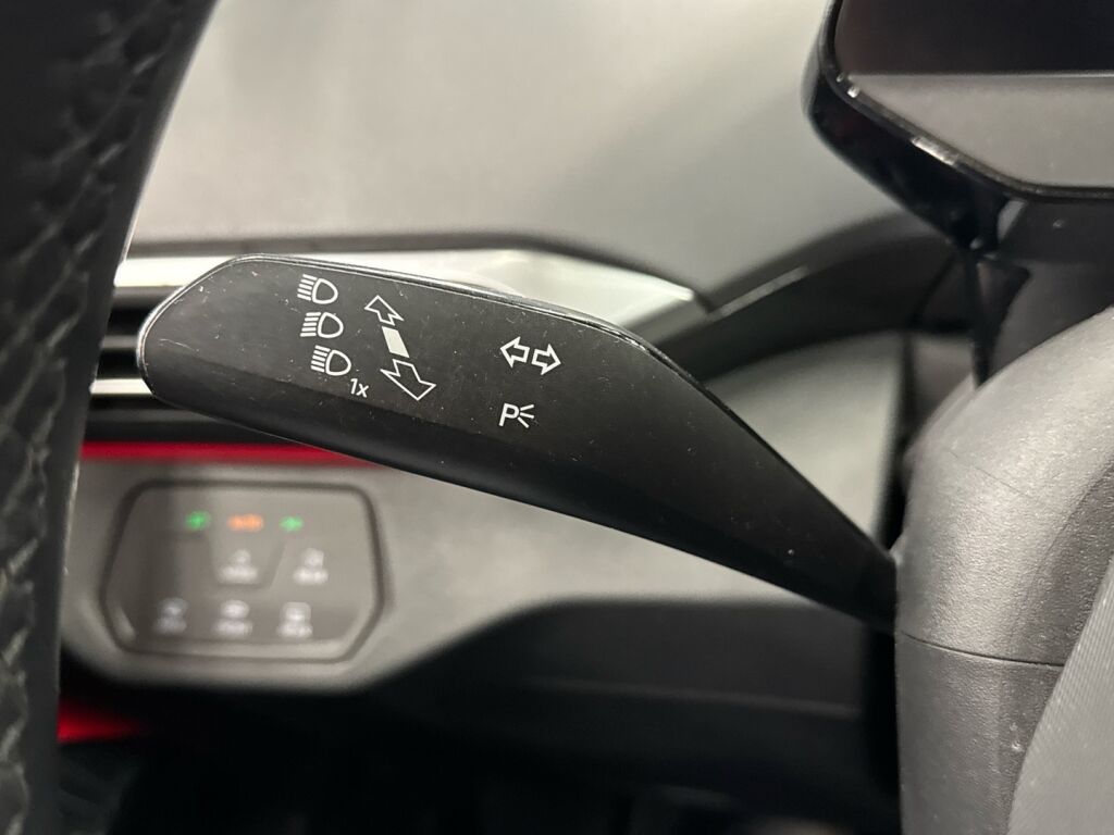 Volkswagen ID.4 2020 Valkoinen